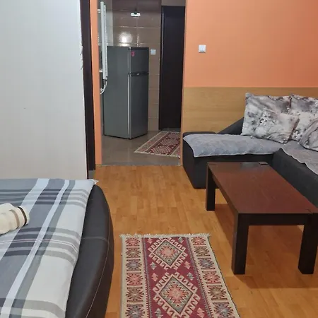 Elizabeth House Aparthotel 2*