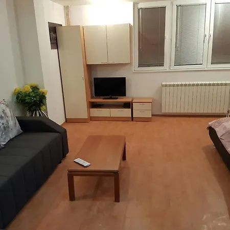 Elizabeth House Aparthotel