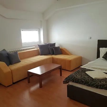 Elizabeth House Aparthotel