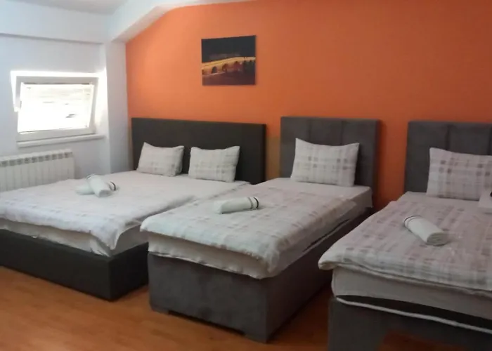 Aparthotel Elizabeth House 3*