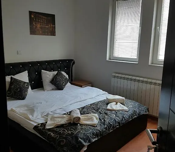 Elizabeth House Aparthotel